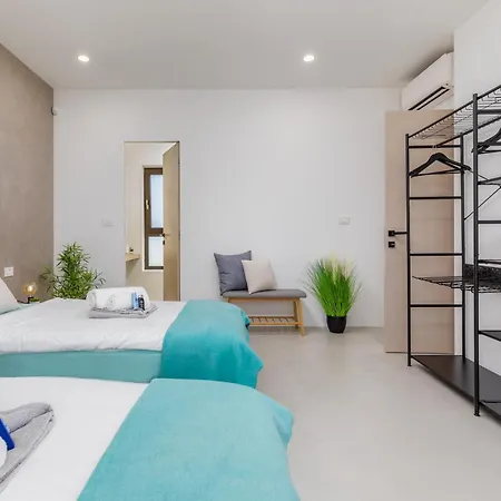 Adora For 6 People In With Private Pool & Children Playground * プーラ