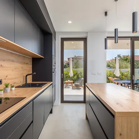 Adora For 6 People In With Private Pool & Children Playground *