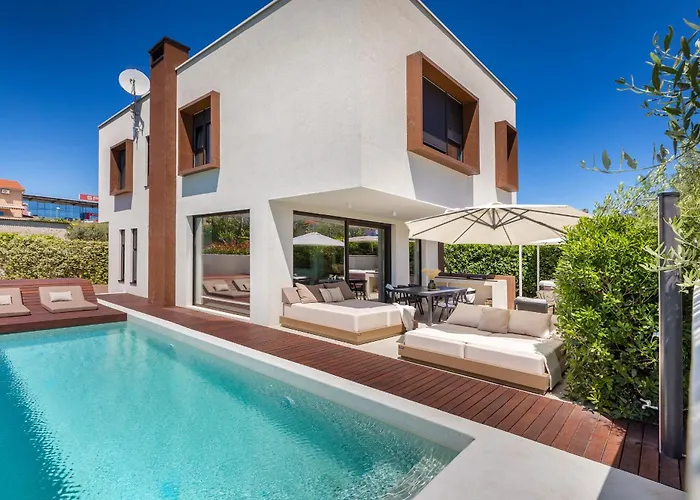 Adora For 6 People In With Private Pool & Children Playground Villa